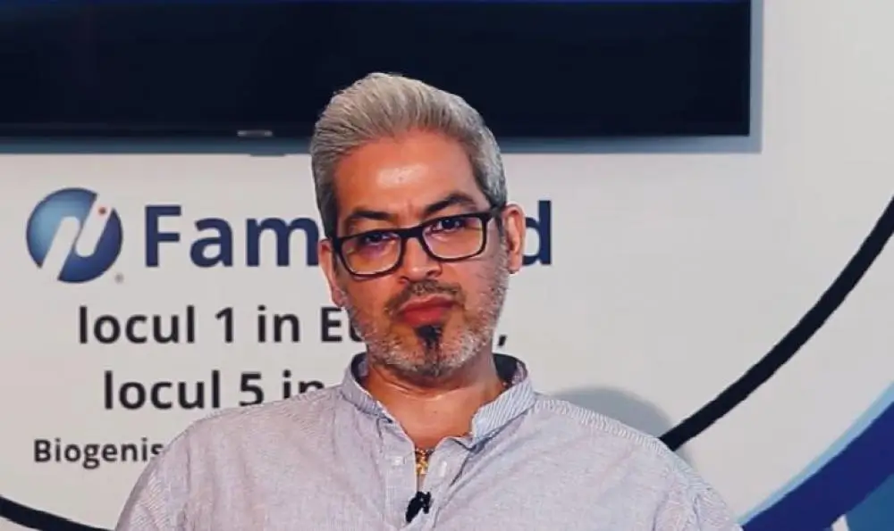 dr-arash-hassankhani